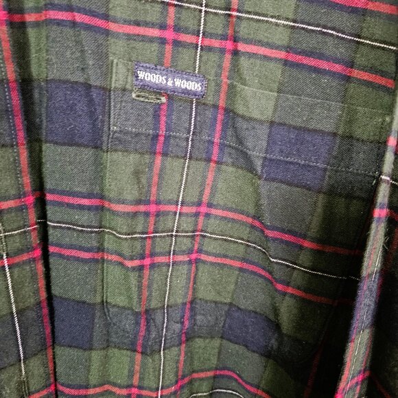 Woods & Woods 100% Cotton Flannel Red and Green Plaid Cabincore Shirt Size L - Picture 4 of 5